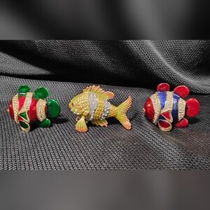 Colorful Fish Brooch Set
